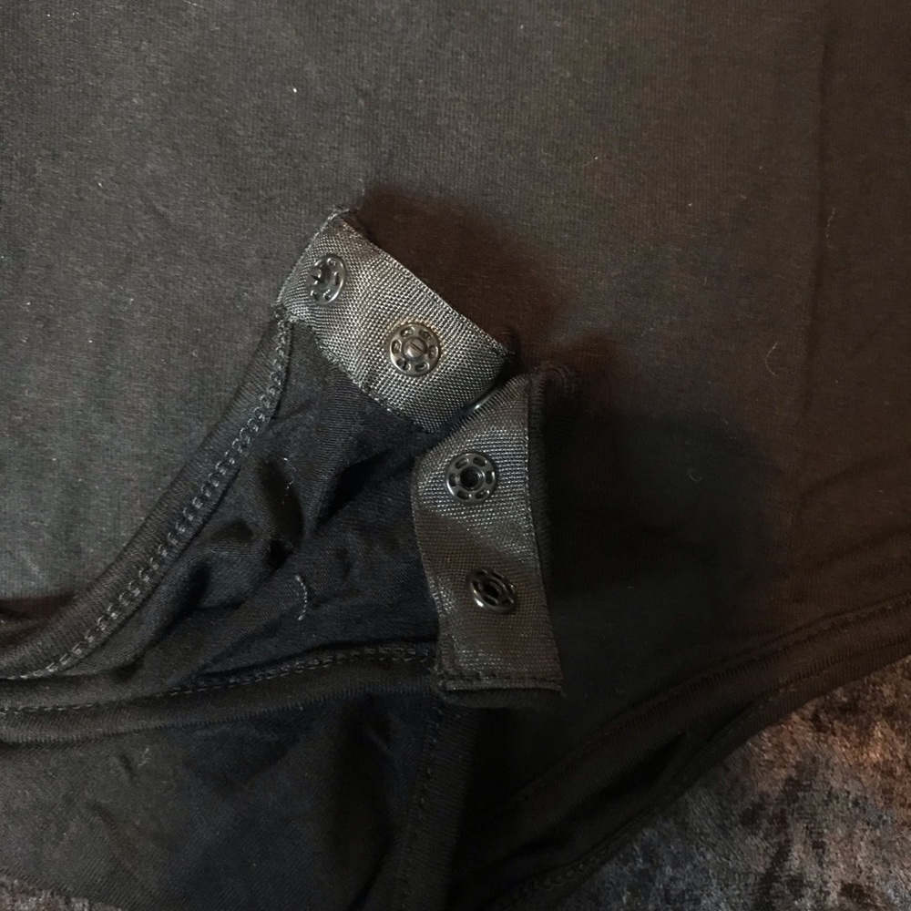 Queen sleeveless bodysuit final price - Picture 4 of 5